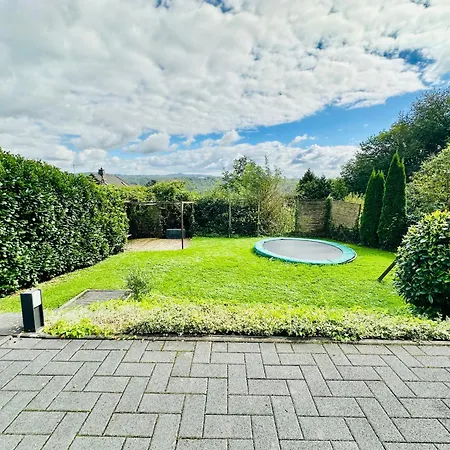 Komfort-studio In Oberwinter Bei Bonn - Mit Playstation 4 *