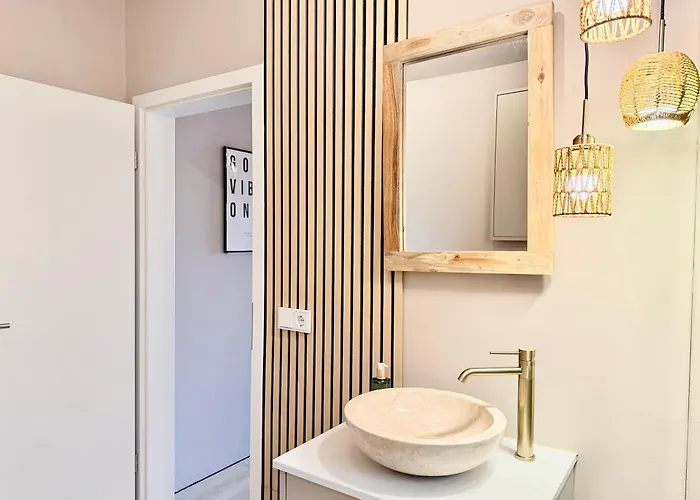 Komfort-studio In Oberwinter Bei Bonn - Mit Playstation 4 * Remagen