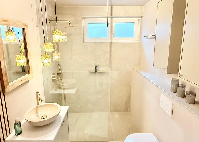 Komfort-studio In Oberwinter Bei Bonn - Mit Playstation 4 Apartamento *