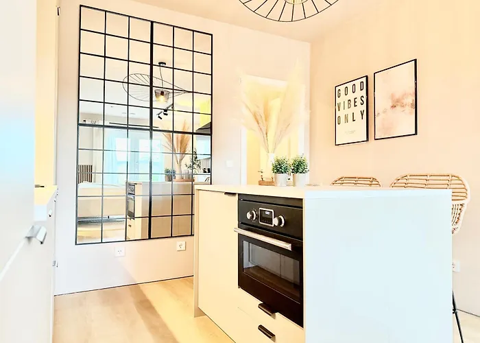 Komfort-studio In Oberwinter Bei Bonn - Mit Playstation 4 Remagen