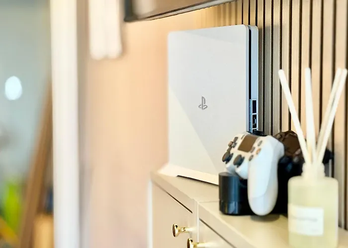 Komfort-studio In Oberwinter Bei Bonn - Mit Playstation 4 雷马根